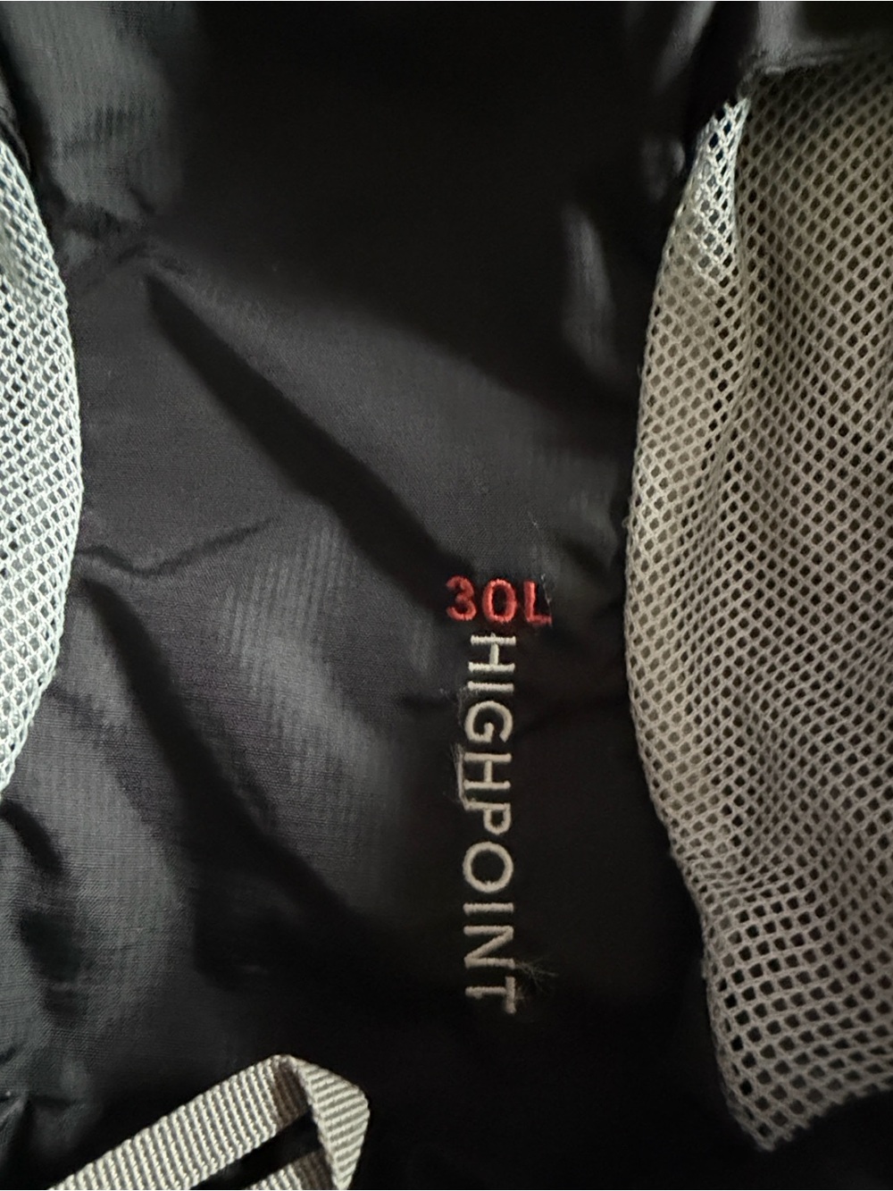 Eddie Bauer Highpoint Ski Jacket in Black with Gray Mesh